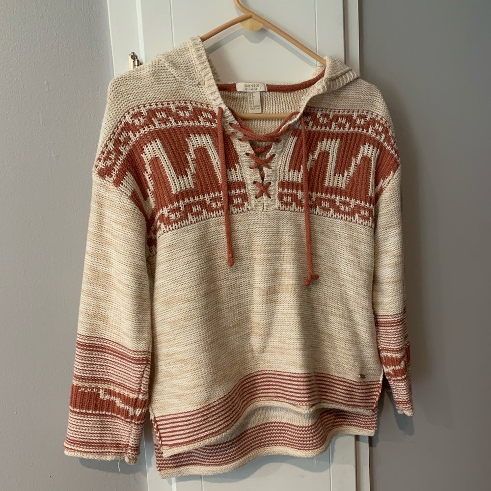 Forever 21 hooded sweater